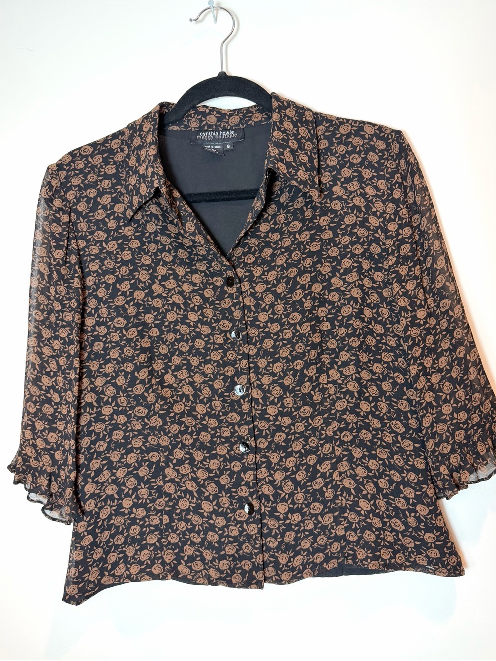 Vintage Cynthia Howie Maggy Boutique 100% Silk Floral Blouse Size 8